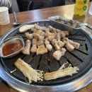 주례3동 학장천 공영주차장 | 주례 고기 맛집 내맘고 내맘을훔친고기 주례본점, 가성비 넘치는 숙성 삼겹살을 즐길 수 있는 곳