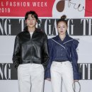 스테이 인 블루 이미지