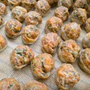 전현무계획2에 나온, 아침부터 줄서는 하루 200인분 한정판매 만두 이미지