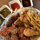 꼬꼬랑꼬치랑 | [부산 전포 맛집] 돌아온 꼬꼬나라 : 치킨+똥집+염통+오뎅탕이 28,000원? 야구 스크린 있는 치킨집...