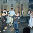 예술극장 숨 이미지