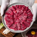 한우육회 이미지