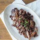 스마일에프앤디(주) | 완벽한 집밥 해결사 - 프리미엄 LA양념갈비 & 한입 갈비