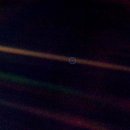 Pale Blue Dot(창백한 푸른 점) / ‘보이저 1호’가 준 선물 이미지