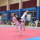 눈부시게 빛나는 태권도장 이미지