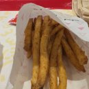 맘스터치 인덕원점 | 안양 인덕원 맘스터치 후덕죽 싸이버거 vs 통새우버거 솔직 비교 I 직장인 점심 #53