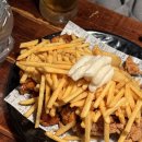 아웃닭범계점 | [아웃닭 범계점] 범계역 치킨 맛집 아웃닭 범계점, 떡과 감자튀김을 산처럼 쌓아주는 치맥 맛집 내돈내산