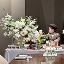 지호플라워 | 대전 오노마호텔 타운하우스 돌잔치 │ 프라이빗 룸 화이트 플라워 돌상 ‘달콤한생일’