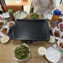 깔아보이소