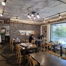 의암수력발전소 주차장 입구 | 춘천 청평사: 소양호 물길 따라 만난 뜻밖의 선물