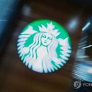 스타벅스 '탱크데이' 논란 여파…매출 84억 줄었다 이미지