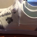 새로산운동화 이미지