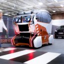 로봇이 움직이는 도서관 이미지