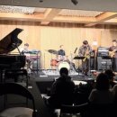 윤아트홀 이미지