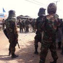 [상황정리] 캄보디아 시위 노동자 구타에 참가한 "태극기" 장착 군복 911 공수여단 이미지