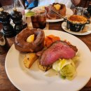 SUNDAY ROAST 이미지