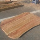 평화의 탁자 이미지