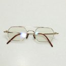 원선생 안경 이미지