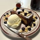 토스트카페안녕 | 석촌역 프렌치토스트 맛집 카페 제이투제이 후기, 반려동물 동반 가능 카페