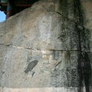 굴암사마애선각좌불상 이미지