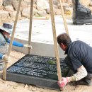 스님 조형물 이미지