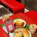 피넛호텔 | 성수카페 추천 피넛버터바나나 즉석 땅콩버터부터 성수 버터떡까지