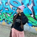하로킨 | 하로킨 X 미스치프 맨투맨과 어그 타스만 코디🖤💖