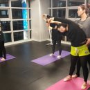 성인 발레스트레칭 이미지