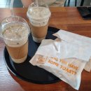 커피 엔 토스트 이미지