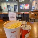 시청로160번길 R | [신작 관람 후기]귀여운 초보 마녀의 사회생활 적응기 - '마녀배달부 키키' 재개봉 후기와 쿠키 유무.