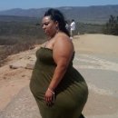세계에서 가장 큰 엉덩이女, 둘레가 '243cm' 이미지