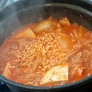 우리벤처타운 앞 이미지