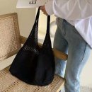 데일리 손뜨개 가방 이미지