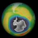또다시 기록에 근접하는 크기로 커진 남극대륙 상공의 오존 구멍 이미지
