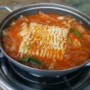 짜글이 생돼지 찌개 이미지