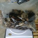자연산 영지버섯 생목이버섯 한입버섯 건토봉령 건칡순 건목이버섯 건연삼 건엉겅퀴 판매 이미지
