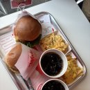 화랑대역 1번출구 버스정류장 | [낙성대] 새로오픈 햄버거 맛집! 왁버거 낙성대 리코타치즈버거 후기
