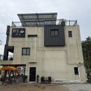 까사 | 기장 해안도로 카페 | 대형카페 말고 여기 — 레트로 감성 원두까사 후기