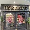 ONE(원) | 고양이가 있는 칭다오 잔교 오션뷰 카페 "원카페(ONE CAFE)" 후기 (고덕지고, 메뉴, 가격)