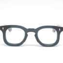 파피루스 안경원 이미지