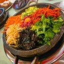 한우돈 | 포항 영일대 소고기 맛집 돌판에 구워 먹는 1등급 한우 꾸석지 내 돈 내산 후기