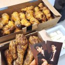 화성봉담 교촌치킨 와우리점, 교촌콤보 허니콤보 +변우석 포토카드