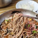 참나무도토리막국수 이미지