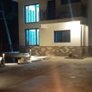 트리나하우스 이미지