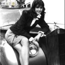 긴머리 소녀 이미지