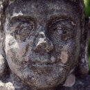 의령 중교리 석조여래좌상 이미지