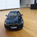 (가격인하)1:18 다이캐스트 및 주차장 디오라마 벤츠 아우디 마이바흐 BMW 이미지