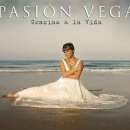 스페인 여가수 Pasion Vega(빠시온 베가)의 Gracias a La Vida 라는 타이틀의앨범 이미지