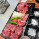 우산마을 앞 주차장 이미지