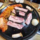 싹쓰리솥뚜껑삼겹살 이미지